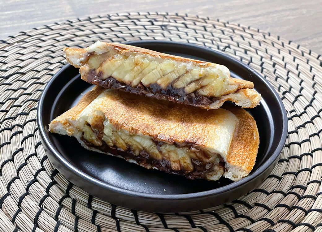 とろけるバナナチョコのホットサンド